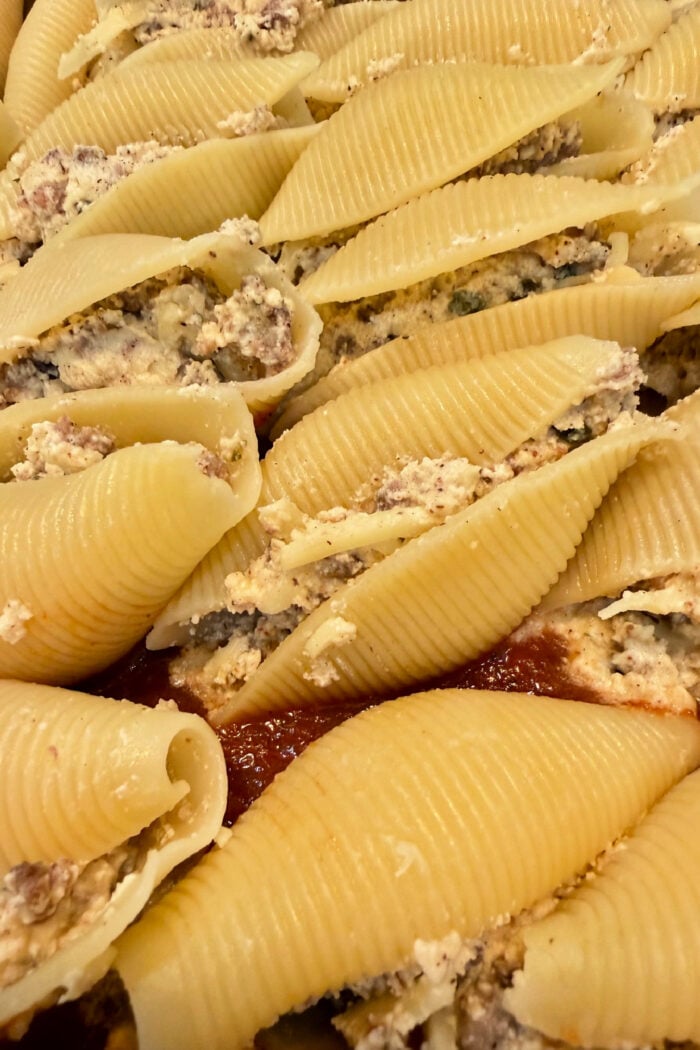 stuffed jumbo pasta shells