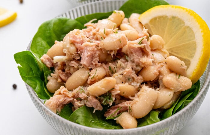 lettuce leaf with tuna salad