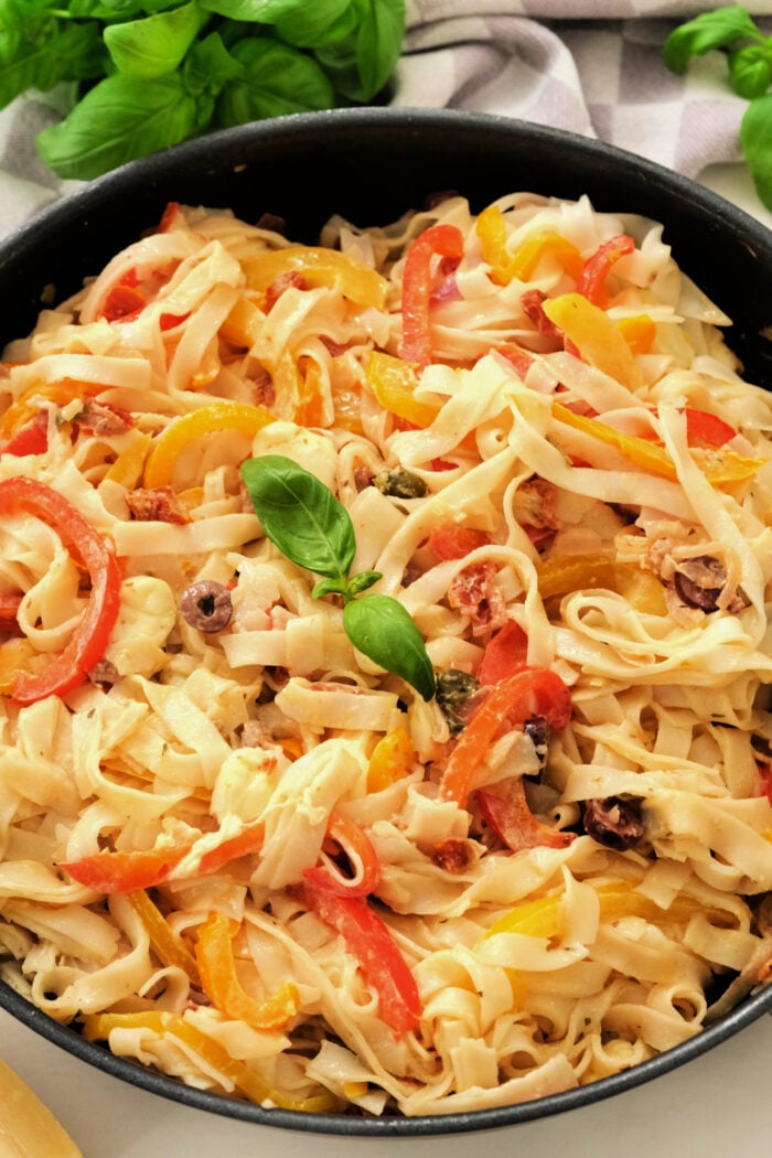 cooking drunkin noodles