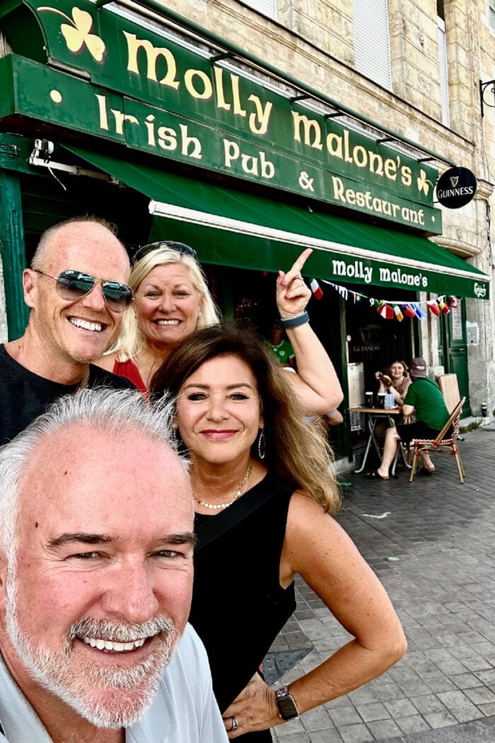Molly Irish Pub in Bordeaux for Rugby game