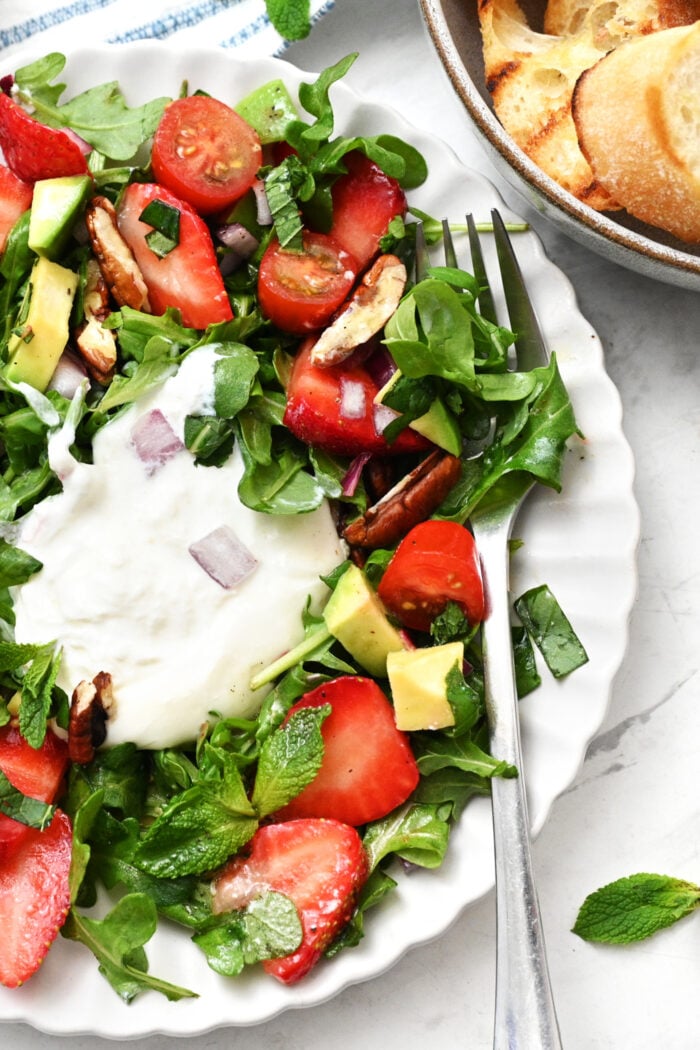Arugula Burrata Salad (with Honey Lemon Dressing) recipe