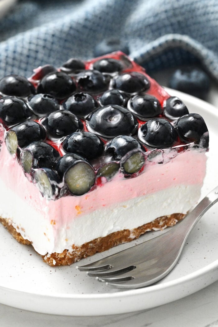 layered berry dessert
