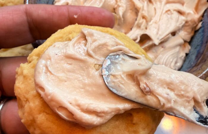 frosting a cookie