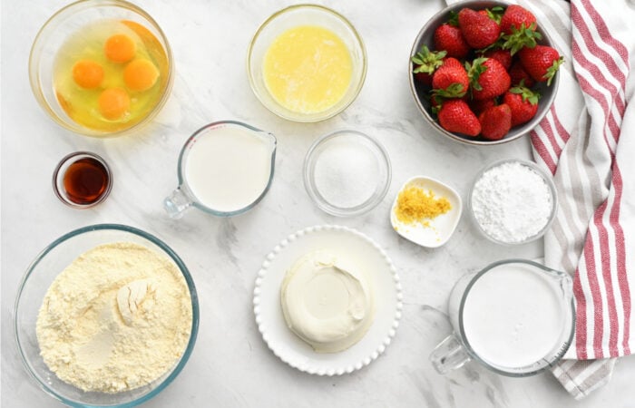 ingredients to make Easy Strawberry Shortcake Sheet Cake