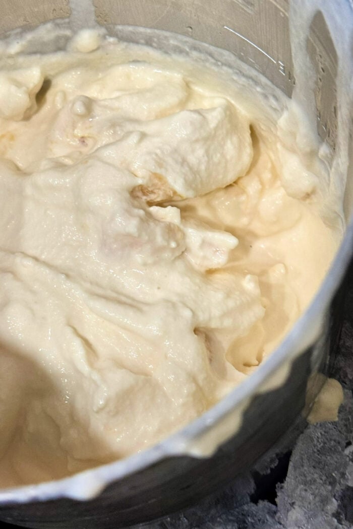 peaches and cream ice cream