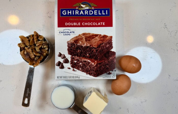 ingredients to make Ghirardelli Brownies
