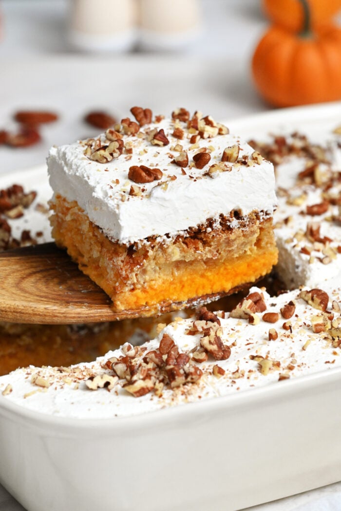 Pumpkin Crunch Cake recipe