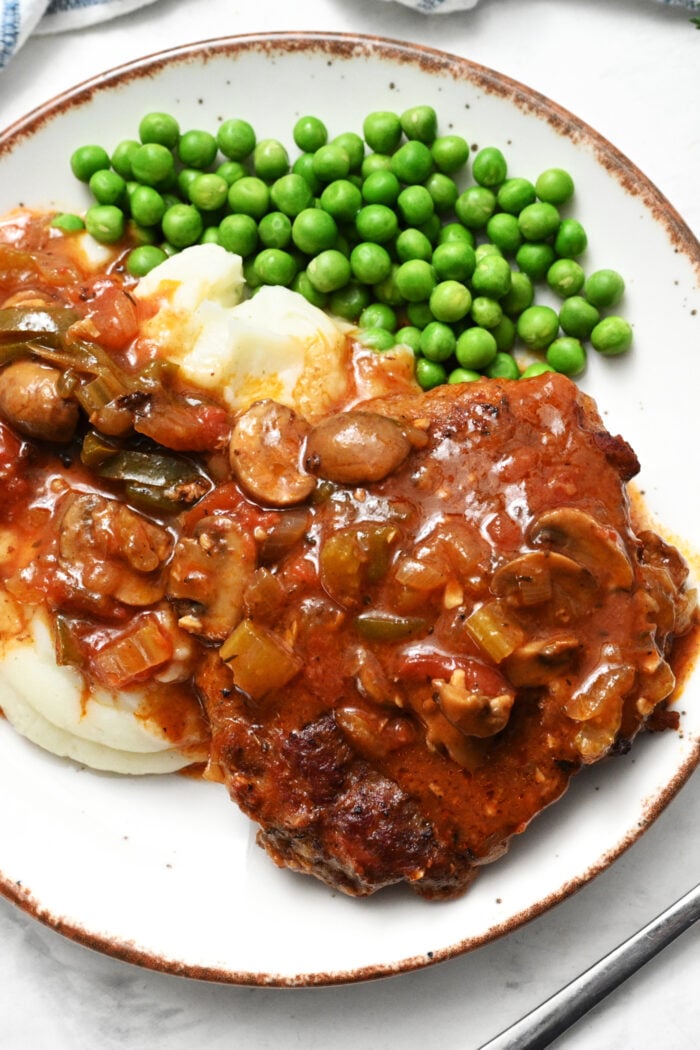 swiss steak with mushrooms