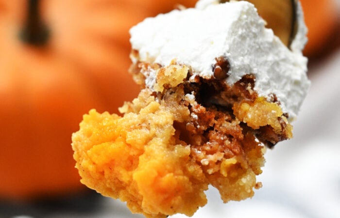 bite Pumpkin Crunch Cakes