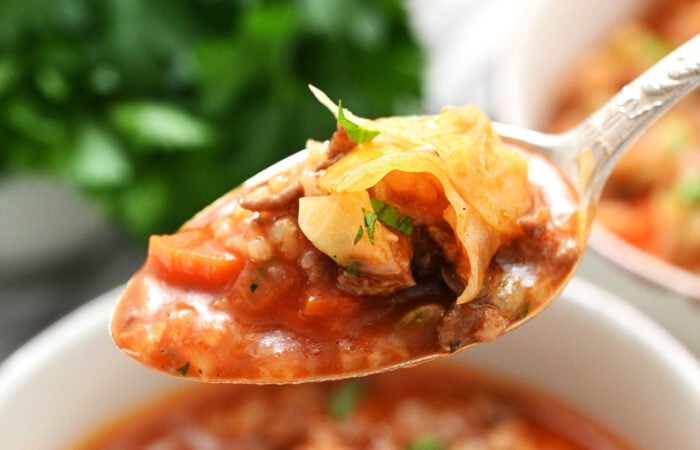 spoon cabbage soup